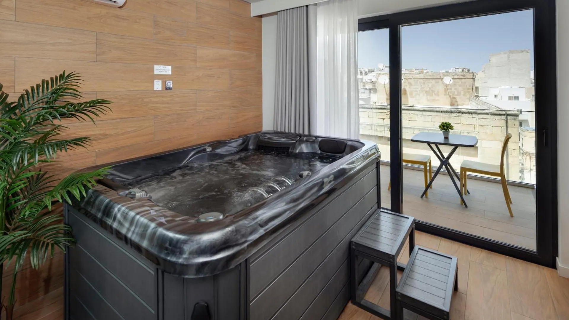 Grands Suites Hotel Residences And Spa Gzira Malta